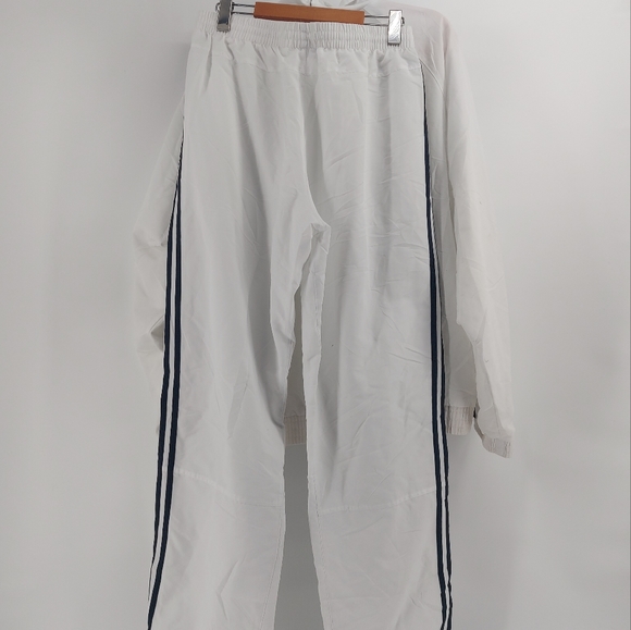 Adidas track suit white with black size medium - Picture 7 of 8